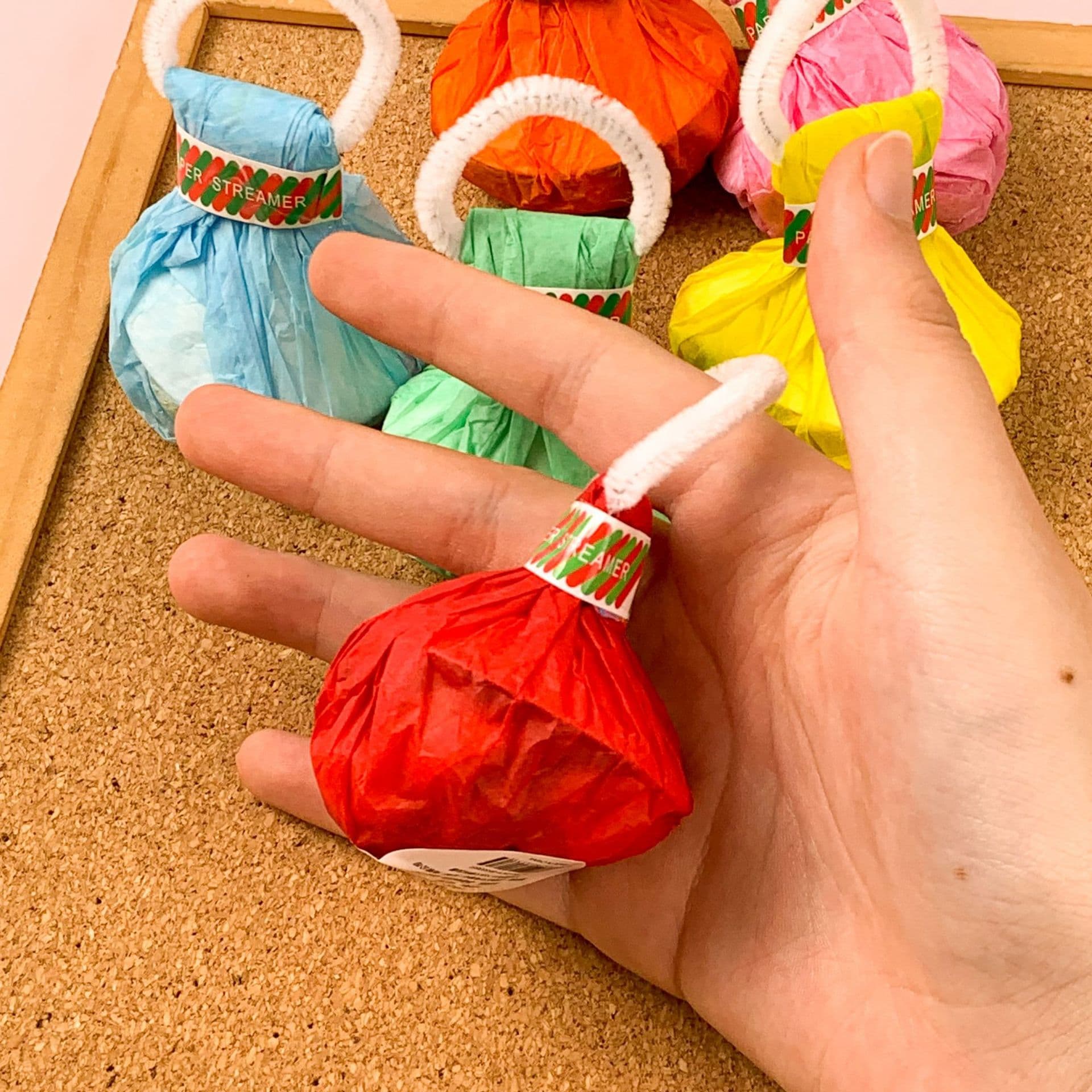 ConfettiGo Ручные Конфетти - Яркие и Простые в Использовании