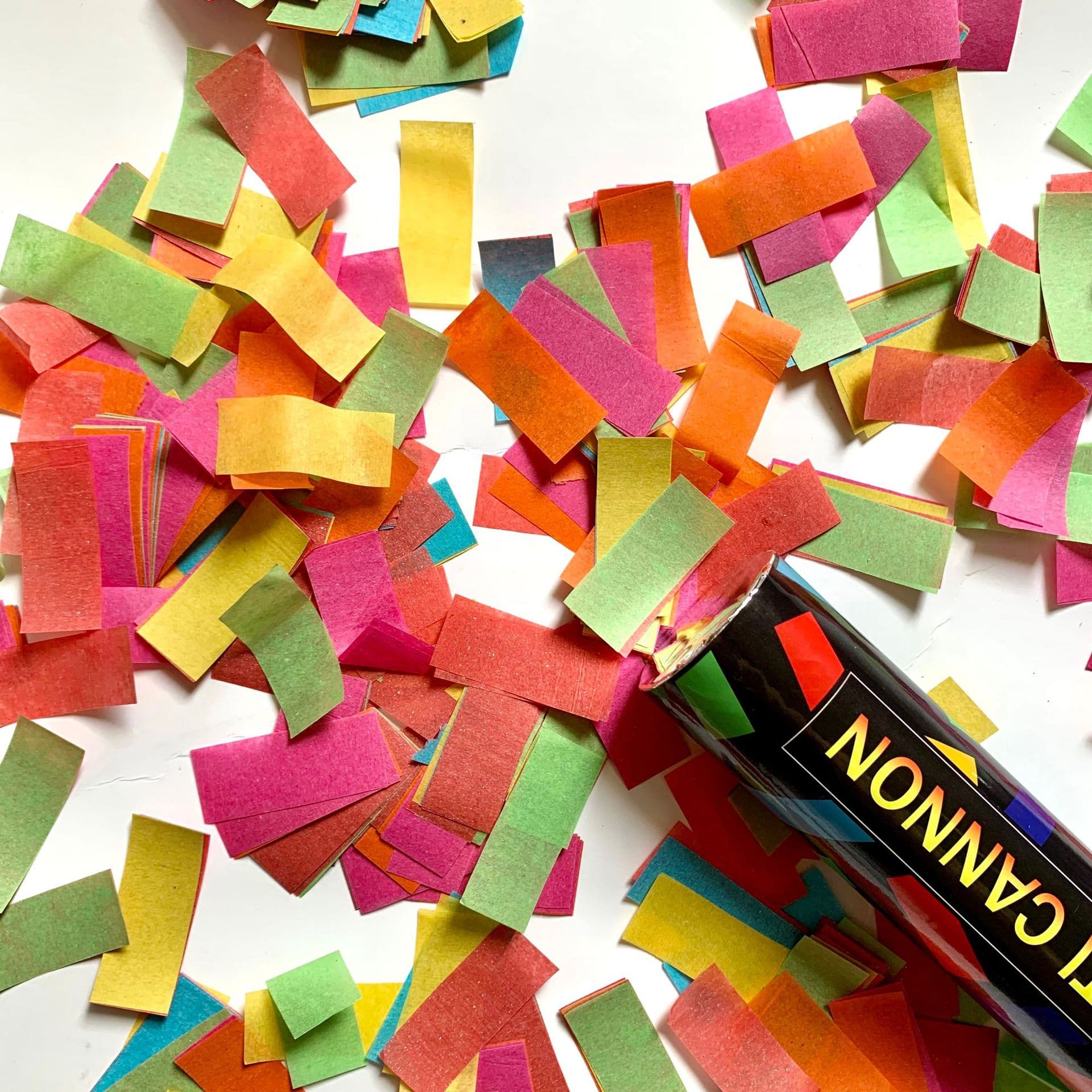 ConfettiGo 生分解可能ツイスト紙吹雪キャノン