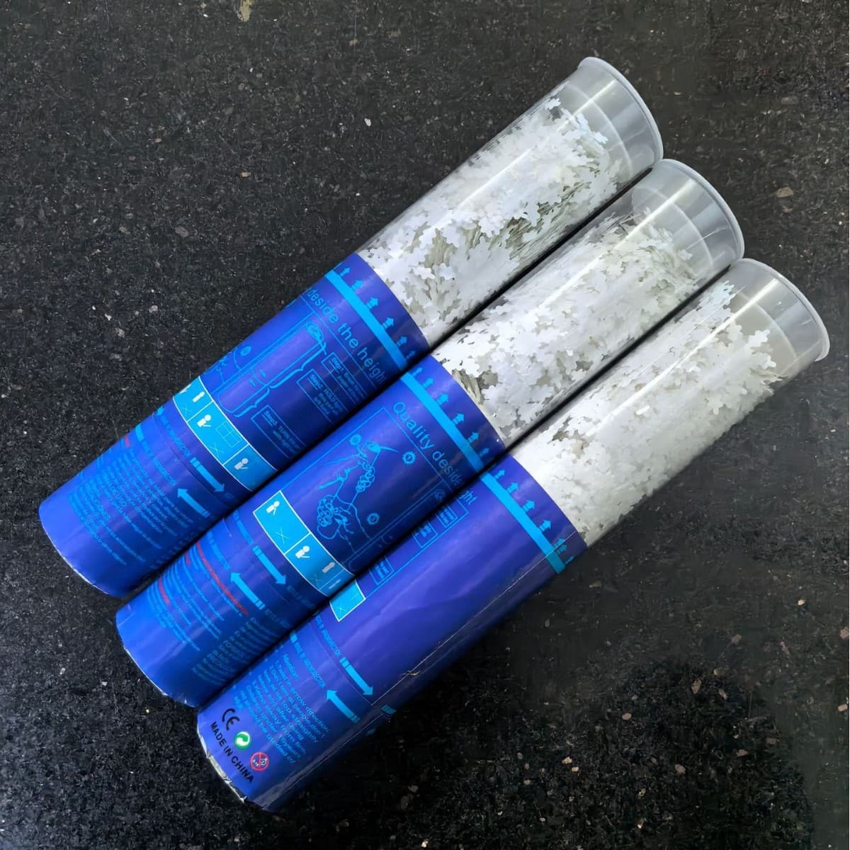 ConfettiGo ปืนคอนเฟตติเกล็ดหิมะขนาด 30 ซม.